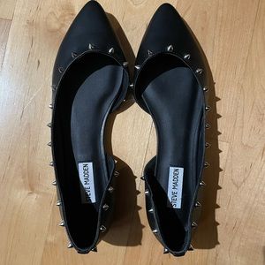 Steve Madden size 10 Empress flats with spikes - never worn - no original box